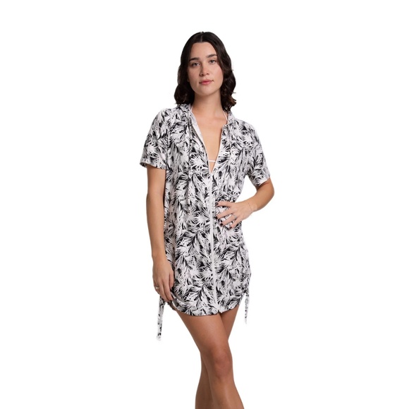 J Valdi Women's Portocruz Hooded Swim Cover-Up - Picture 2 of 8